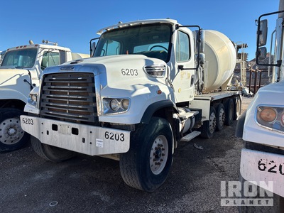 2012 Freightliner 114SD 8x4 Twin-Steer Mixer vrachtwagen