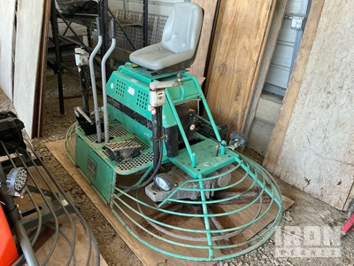 2014 Multiquip HHNG5 Ride-On Power Trowel