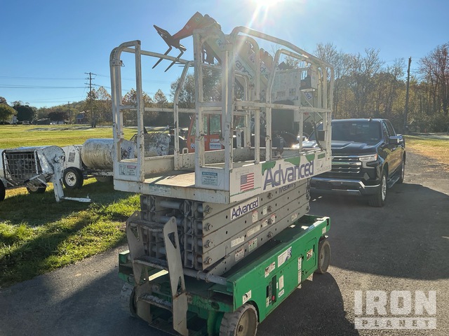 Genie GS-3246 Electric Scissor Lift for Sale in PA