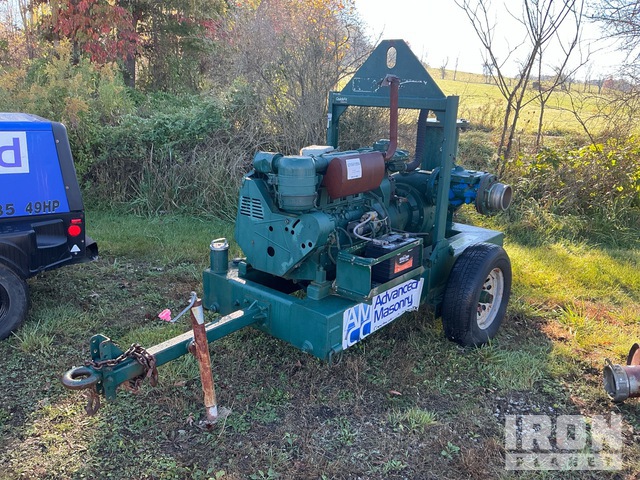 2011 Pioneer Trailer-Mounted Water Pump