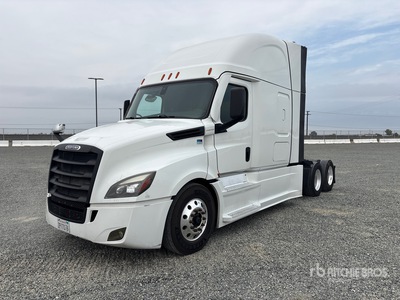 2022 Freightliner Cascadia 126 6x4 3- Achs Sattelzugmaschine mit Schlafkabine