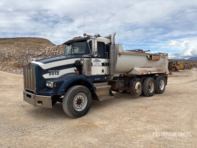 1990 Kenworth T800 8x4 شاحنة قلابة /ثلاثة محاور