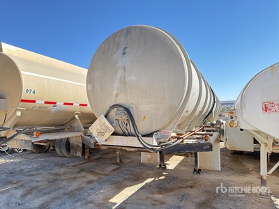 1991 Polar MC-306-AL 9000 gal T/A Tanker Trailer