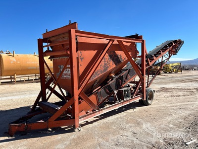 Johnson Ross SH-60 6 ft x 12 ft Aggregate Feeder