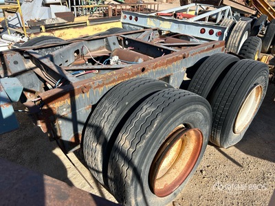 HIK20016-9899X Booster Axle