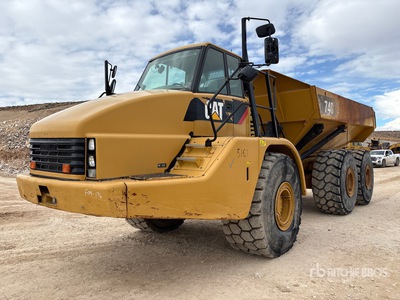 2010 Cat 740 Articulated Dump Truck