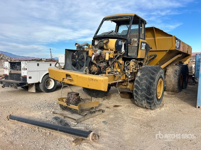 2005 Cat 740 Wywrotka przegubowa (Inoperable)