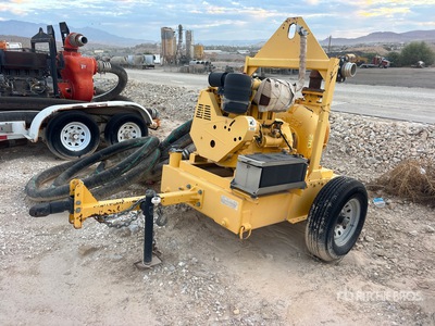 2011 Pioneer Trailer-Mounted مضخة مياه