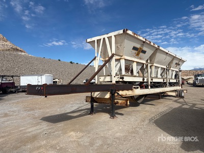 CMI SE316 7 ft x 39 ft 7 ft x 39 ft 30 in Conveyor Aggregate Feeder