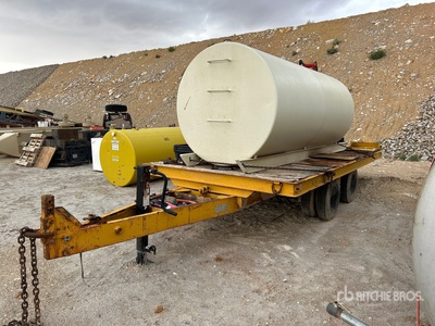 2000 gal Trailer Mounted Steel Mounted on 17' Tilt deck T/A trailer Réservoir de carburant