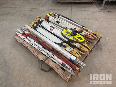 Quantity of Tripods and Staffs Divers