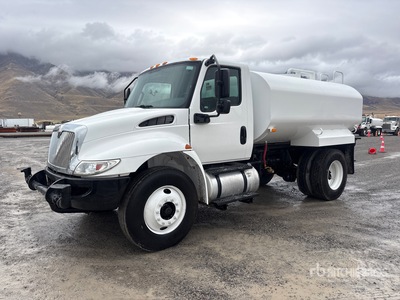2021 International MV607 2000 gal 4x2 Water Truck