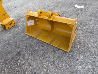 Teran BKT30748CLN 48 in Cleanup Excavator Bucket - Fits Cat 307 (Unused)