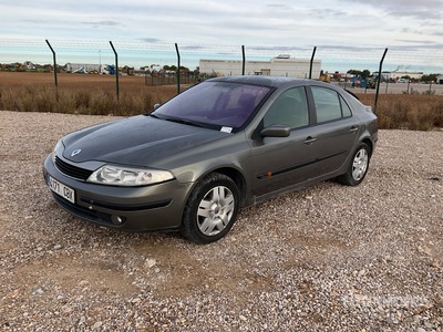 2002 Renault Laguna Automobile
