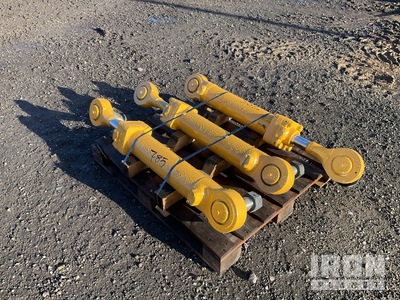 Quantity of (3) Hydraulikteile