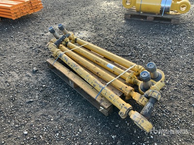 Quantity of (4) Hydraulikteile