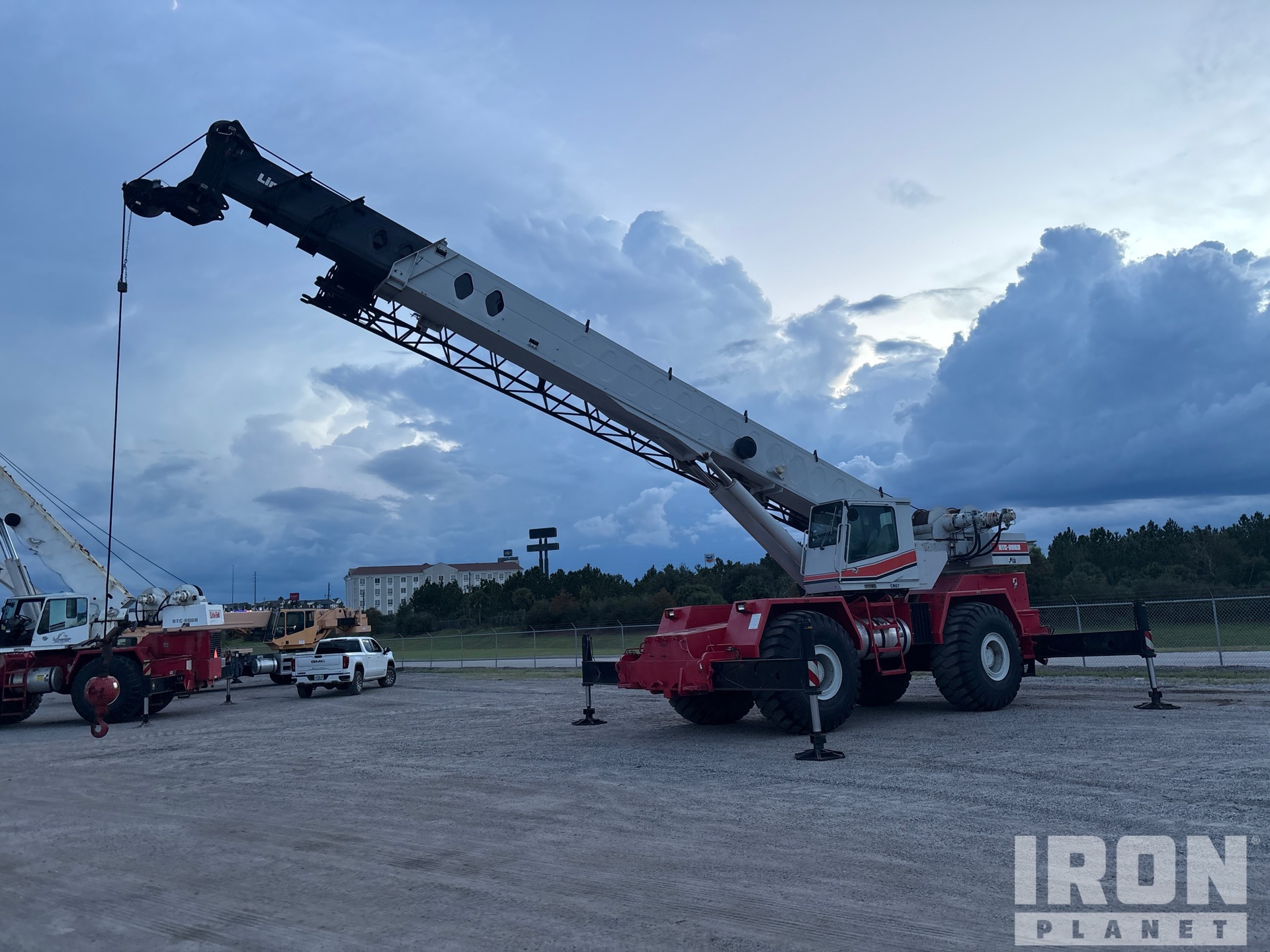 2001 Link-Belt RTC-8060 60 ton 4x4x4 Rough Terrain Crane