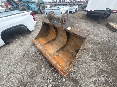 2022 Paladin 72 in Cleanup Cazo para excavadora - Fits Deere 350