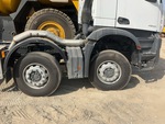 Underbody with 