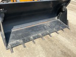 Specialty with Loader Bucket Edge / Shanks