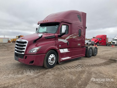 2019 Freightliner Cascadia 126 6x4 T/A Sleeper Truck Tractor