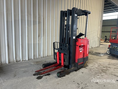 2013 Raymond EZ R40TT 4500 lb Kommissionier-Stapler