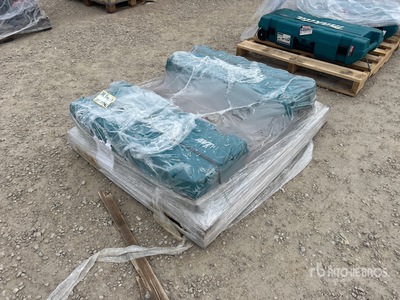 Quantity of (2) Makita HM1307CB Demolition Breaker
