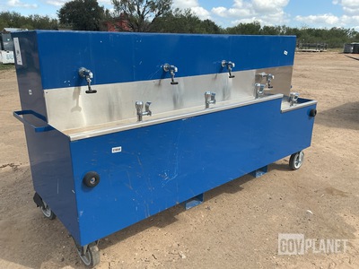McKee Farm Technologies Multi-Station Portable Hand-Washing Sink