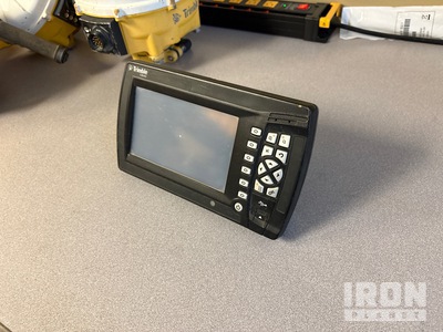 Trimble CB460 Grade Control Display - Fits Cat