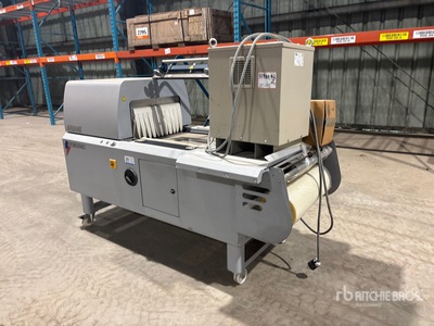 2008 Robopac Ariane 6050 2TM Shrink Wrapping Machine