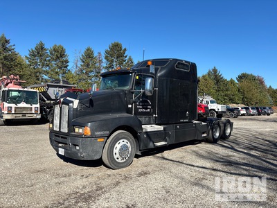 2007 Kenworth T600 6x4 T/A Sleeper Truck Tractor