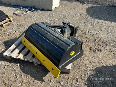 Trojan 35CL 42 in Q/C Hydraulic Tilting Excavator Bucket (Unused)