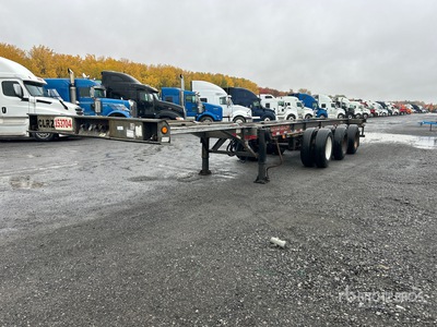 2011 Di-Mond Tri/A Extendable Container Trailer