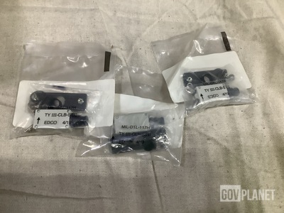 (26) Sensata Technologies 7274-29-1 1/2 Circuit Breakers