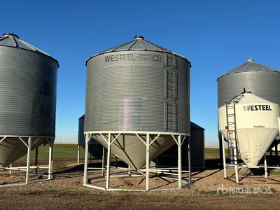 Westeel-Rosco +/- 3700 bu 5 Ring Hopper Grain Bin