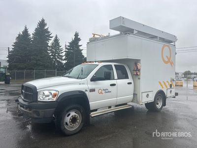 2009 Dodge Ram 5500 4x4 Crew Cab Utility Truck
