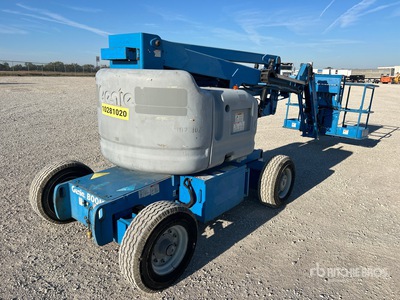 2014 Genie Z4525J 2WD Electric Articulating Boom Lift