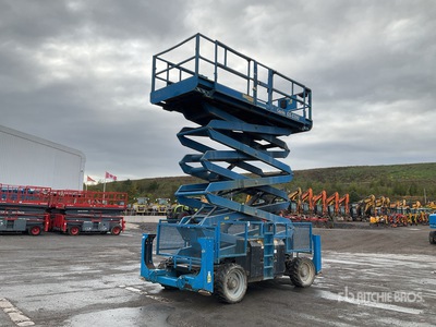 2015 Genie GS5390 4x4 Diesel Scissor Lift