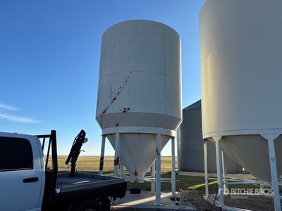 Wheatland +/- 2000 bu Hopper Grain Bin