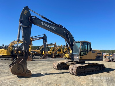 2012 Volvo EC220DL Tracked Excavator