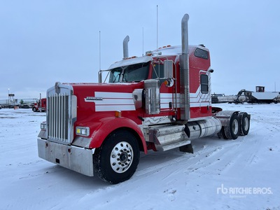 2020 Kenworth W900L 6x4 T/A Sleeper Truck Tractor
