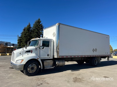 2009 Kenworth T370 4x2 Van Truck