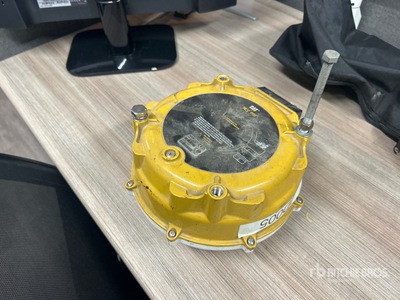 Cat MS995 Grade Control GNSS Receiver