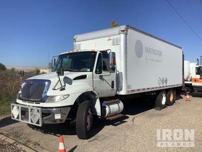 2017 International 4400 6x4 Van Truck