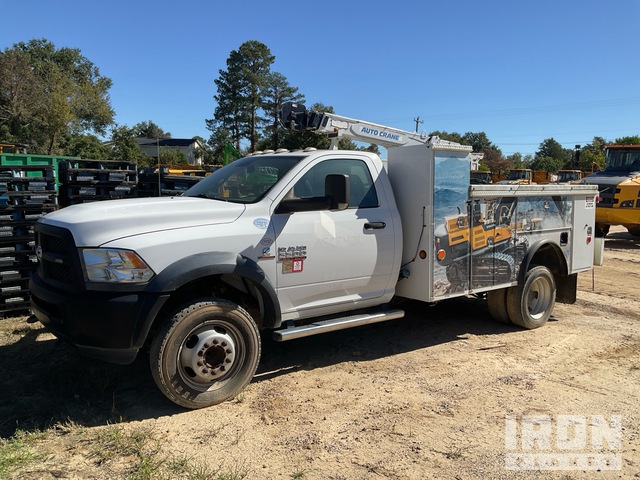 2018 Ram 5500 4x2 Service Truck