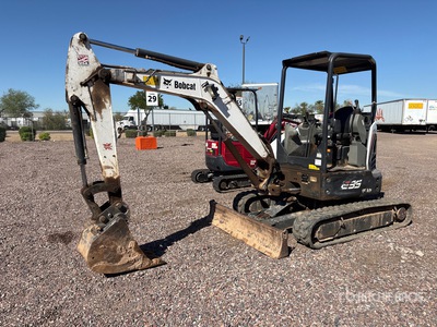 2021 Bobcat E35 を見 Mini Excavator