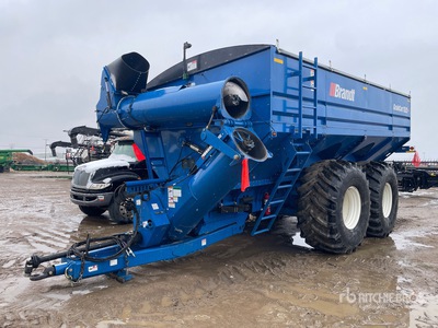 2017 Brandt 1522 1500 bu T/A Grain Cart