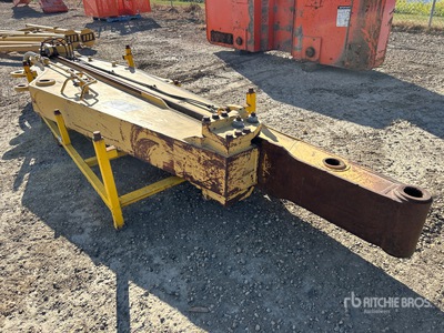 Komatsu 168 in Extendable Arm Varios, accesorio para excavadora - Fits Komatsu PC228