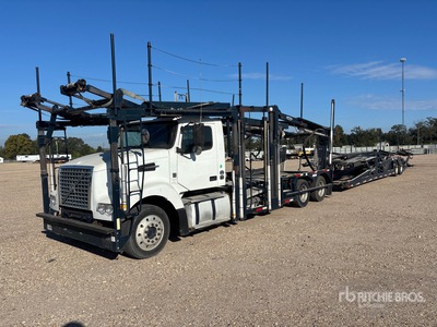 2014 Volvo VAH 6x4 カーホーラ