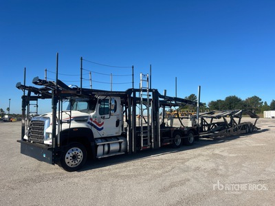 2015 Freightliner 114SD 6x4 Car Carrier Truck